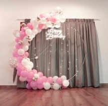party artists Pink & White Ring Balloon Decor
